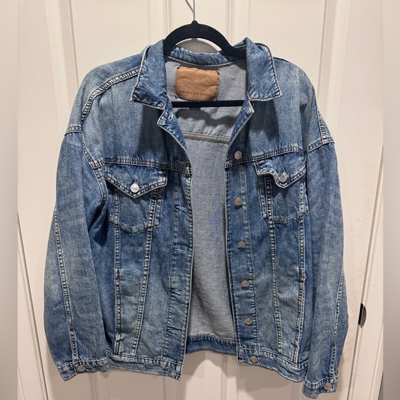 American Eagle Jean Jacket size M - Picture 3 of 4